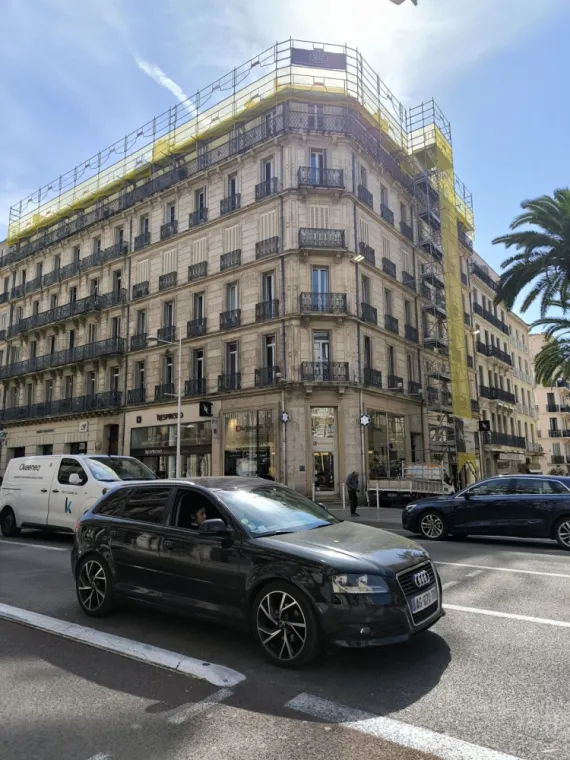 Location d'échafaudage pour echa2000 à Toulon, Toulon, O2N ACCESS